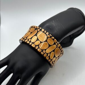 Stylish Brown Bracelet Bangle Giraffe Animal Print Jewelry Accessory